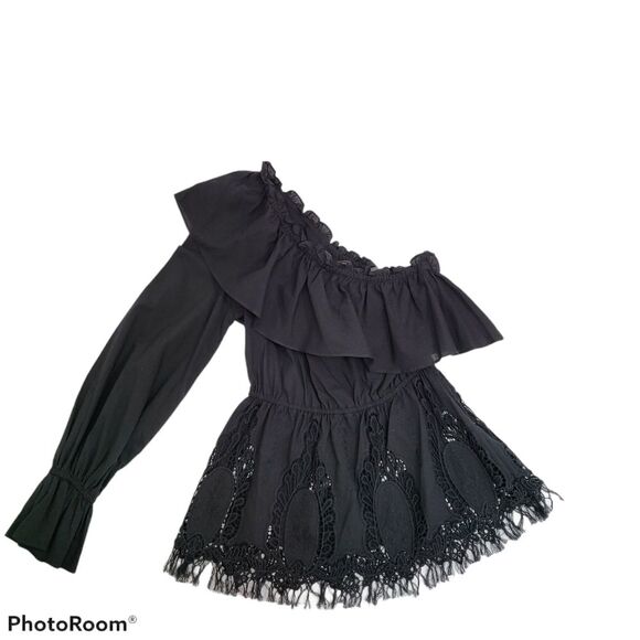 BCBGMAXAZRIA Embroidered 1 shoulder blouse Size XSMALL - Picture 3 of 12